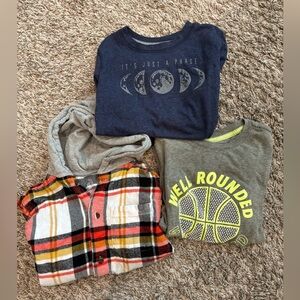 Boys Size 6/7 Fall Outfit Bundle Graphic Tees Plaid Hoodie Bundle